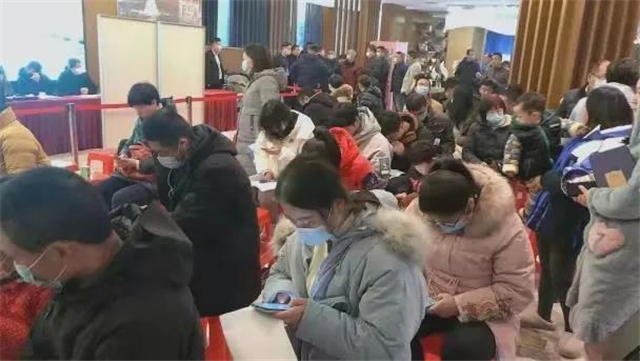 直击德正·西湖春天车位开盘现场|首开即罄，二期即将荣耀加推，你抢到想要的车位了吗？