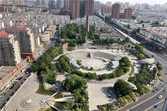 首付2万起，抢驻主城时代广场旁现房公寓！